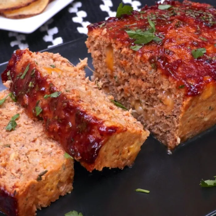 Мясной рулет из индейки