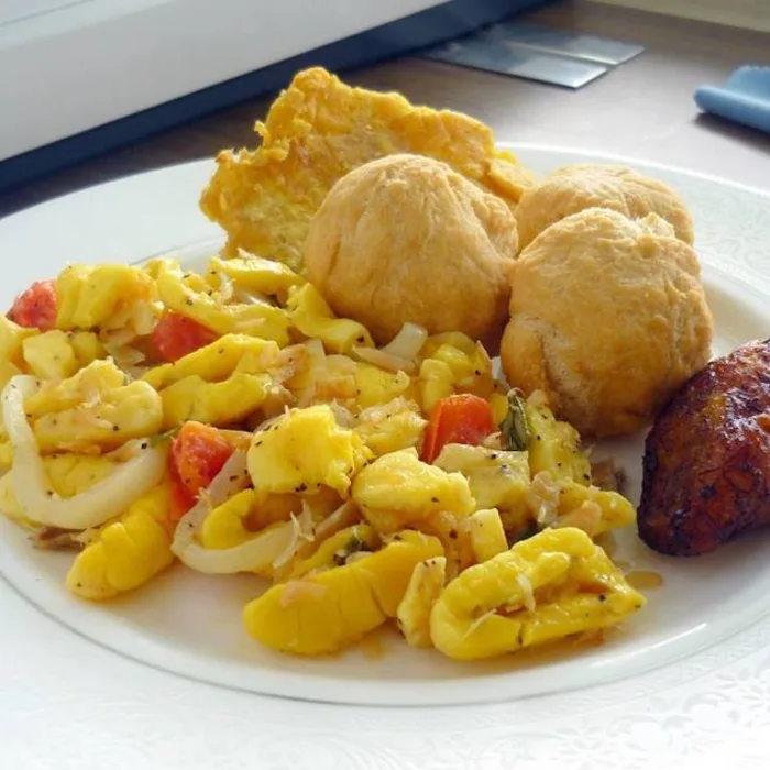 Солёная треска с акки