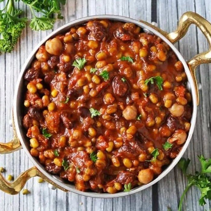 Хорватский бbean суп с колбасой