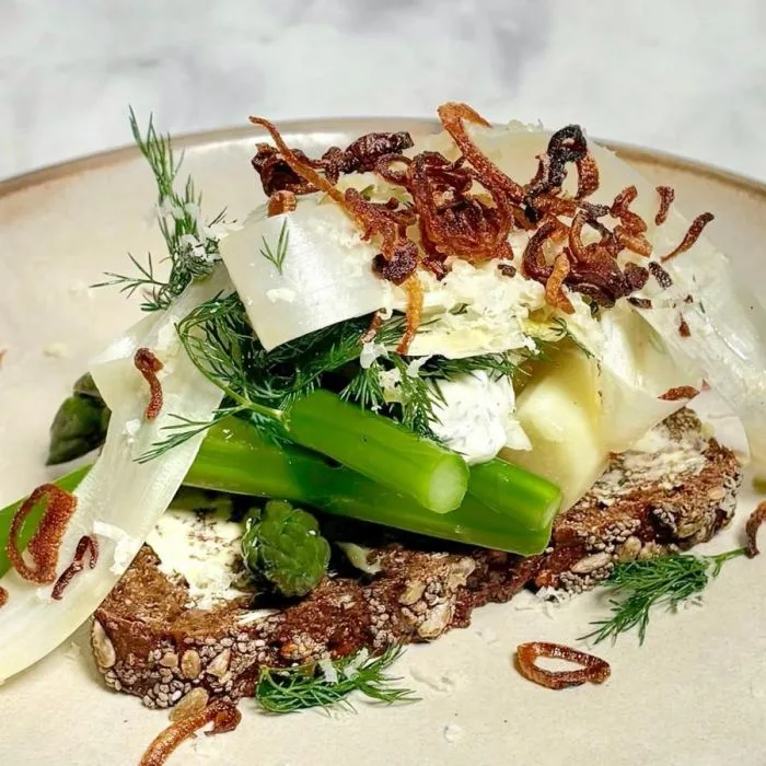 Scandinavian Smørrebrød with Asparagus and Horseradish Cream