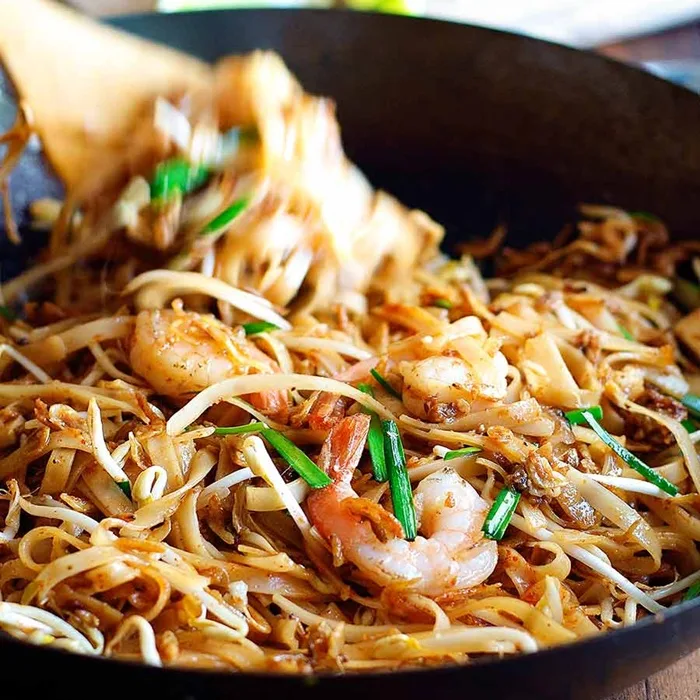 Spicy Thai Noodles with Shrimp