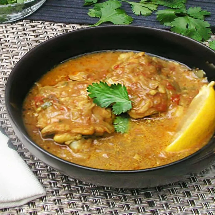 Venezuelan Chicken in Coconut Sauce