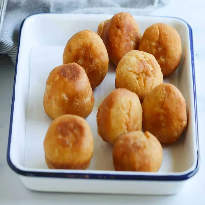 Ямайские жареные булочки
